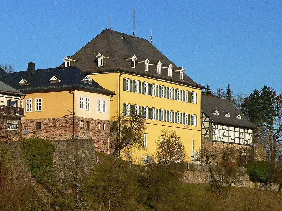 Bild: Presse03 · CC BY-SA 3.0 Neuburg (Battenberg)
