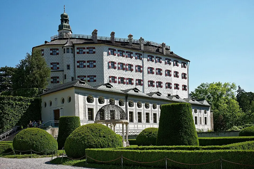 Wikimedia Commons