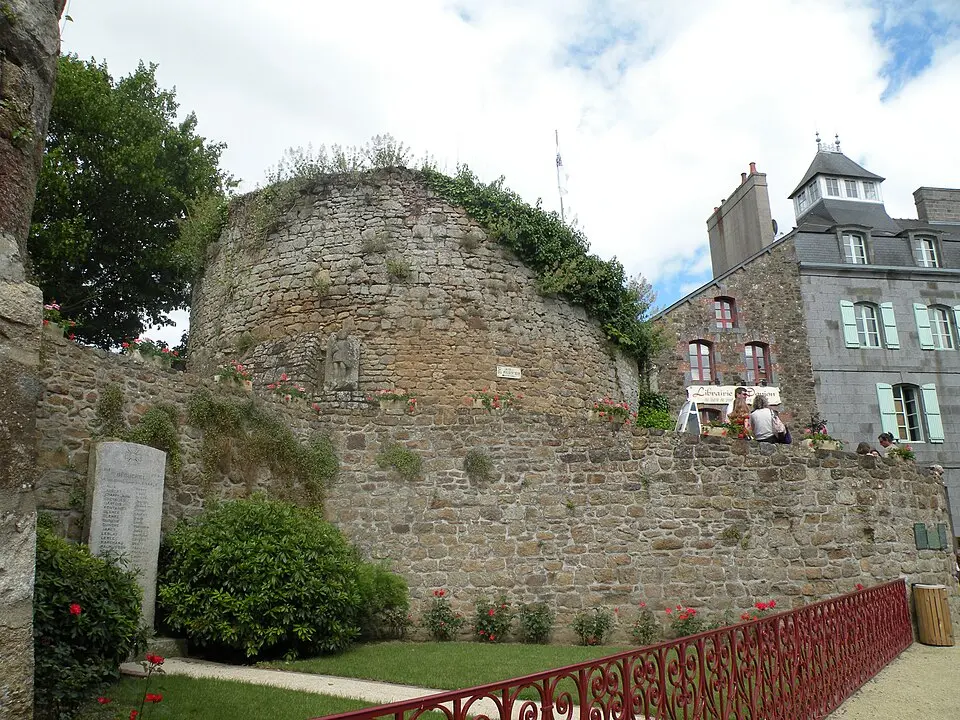 City wall fortifiée of Bécherel
