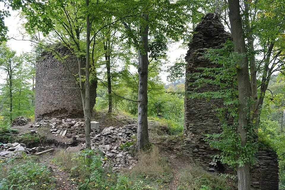 Burg Pyšolec