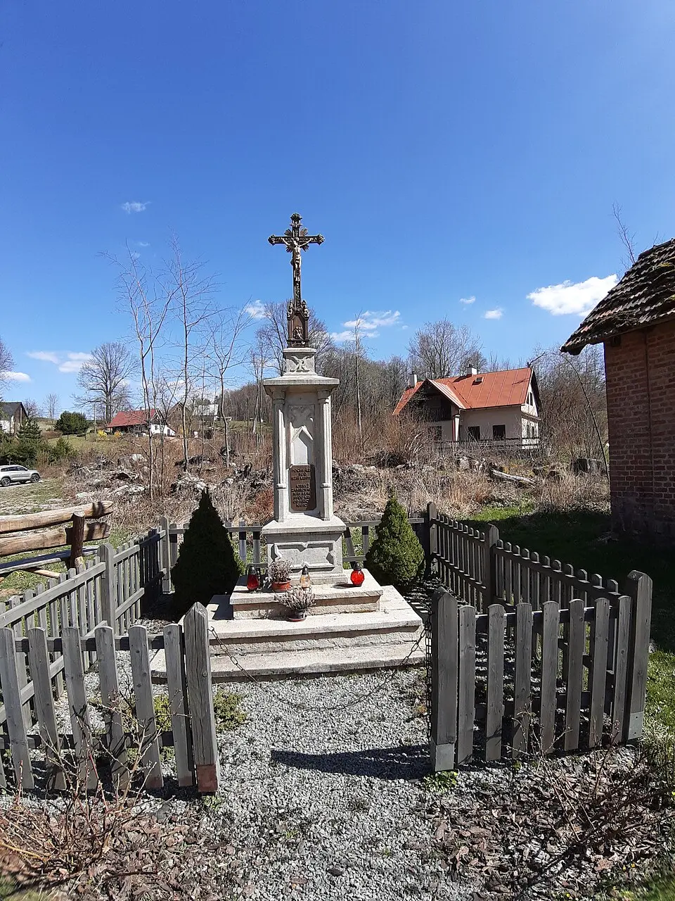 Bild: Addvisor · CC BY-SA 4.0 Běluň