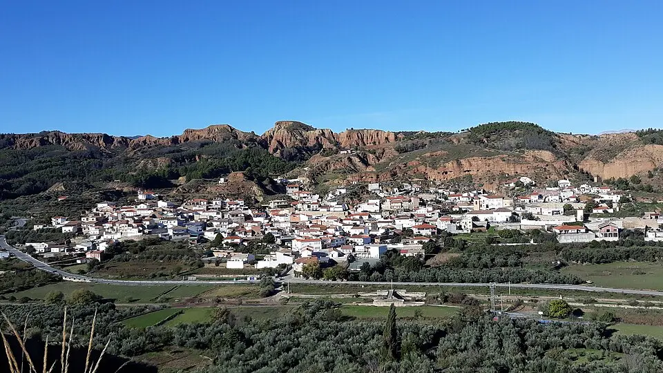 Image: Luispihormiguero · CC0 Beas de Guadix