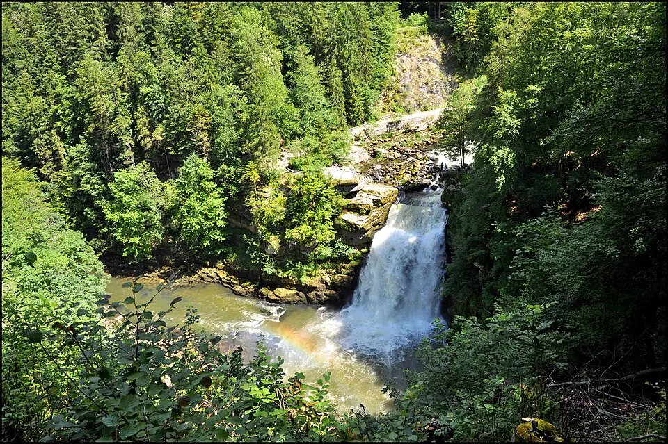 Bild: ALLIOT A & B · CC BY-SA 2.0 Saut du Doubs