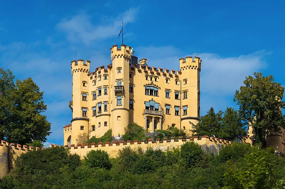 Bild: Thomas Wolf, www.foto-tw.de · CC BY-SA 3.0 DE Schloss Hohenschwangau