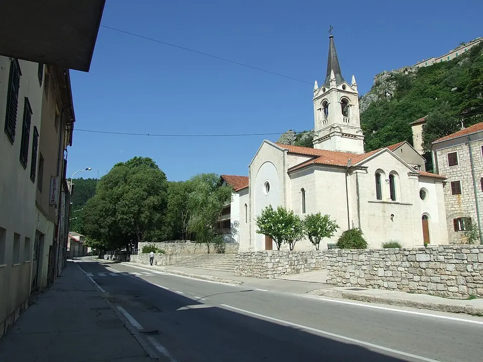 Crkva svetog Ante u Kninu