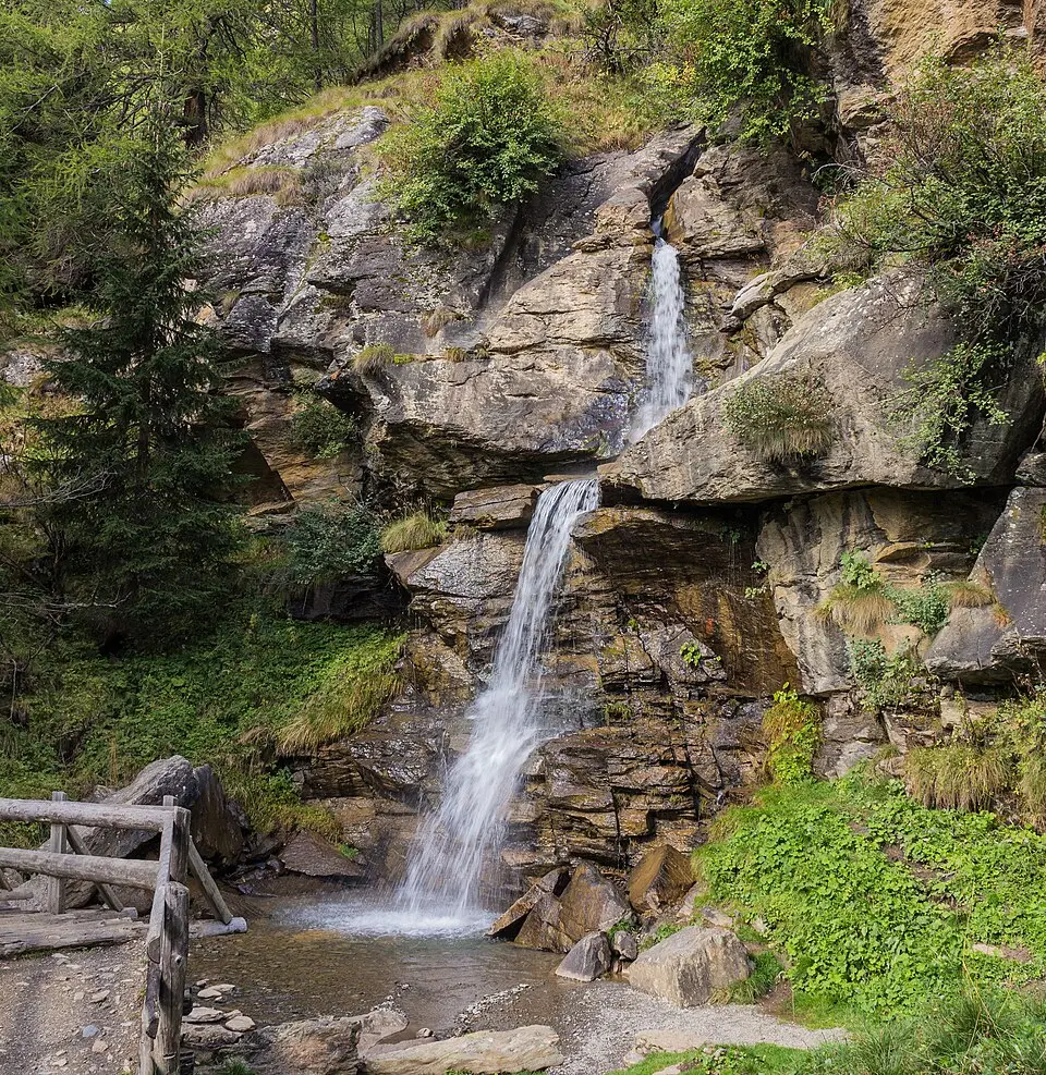 Bild: Agnes Monkelbaan · CC BY-SA 4.0 cascata del Rio Vioz