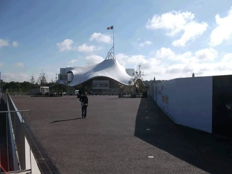 Bild: Gérald Garitan · CC BY-SA 3.0 Centre Pompidou-Metz