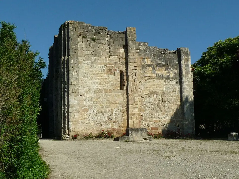 Obrázek: Jack ma · CC BY-SA 3.0 donjon de Montignac-Charente