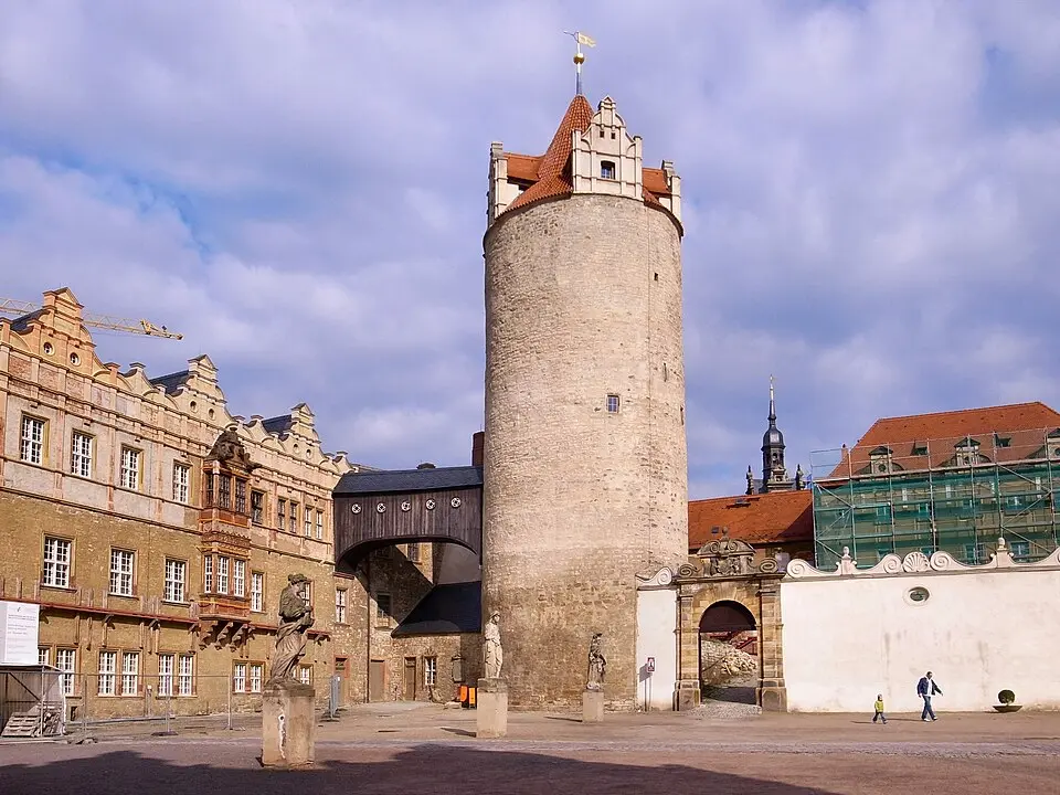 Immagine: M_H.DE · CC BY-SA 3.0 Eulenspiegelturm