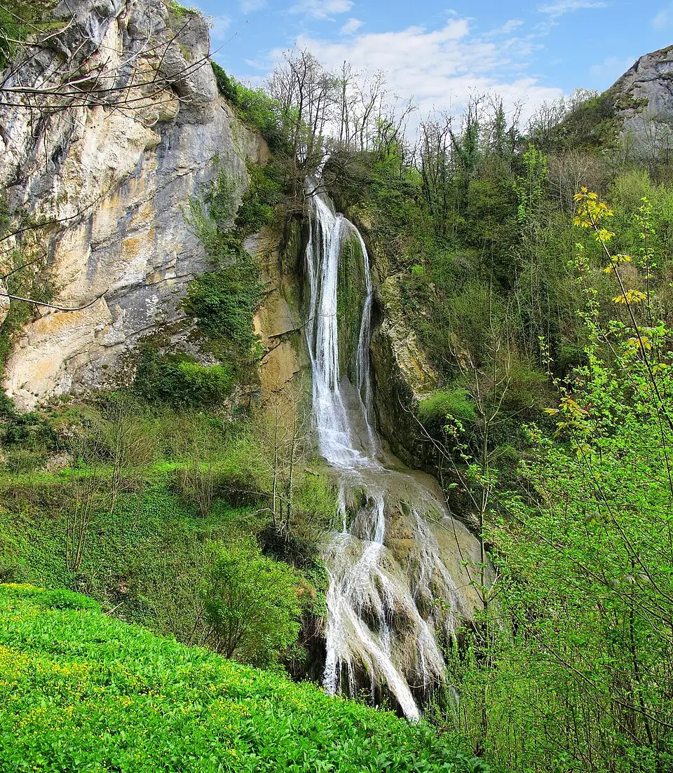 cascade du Bout du Monde