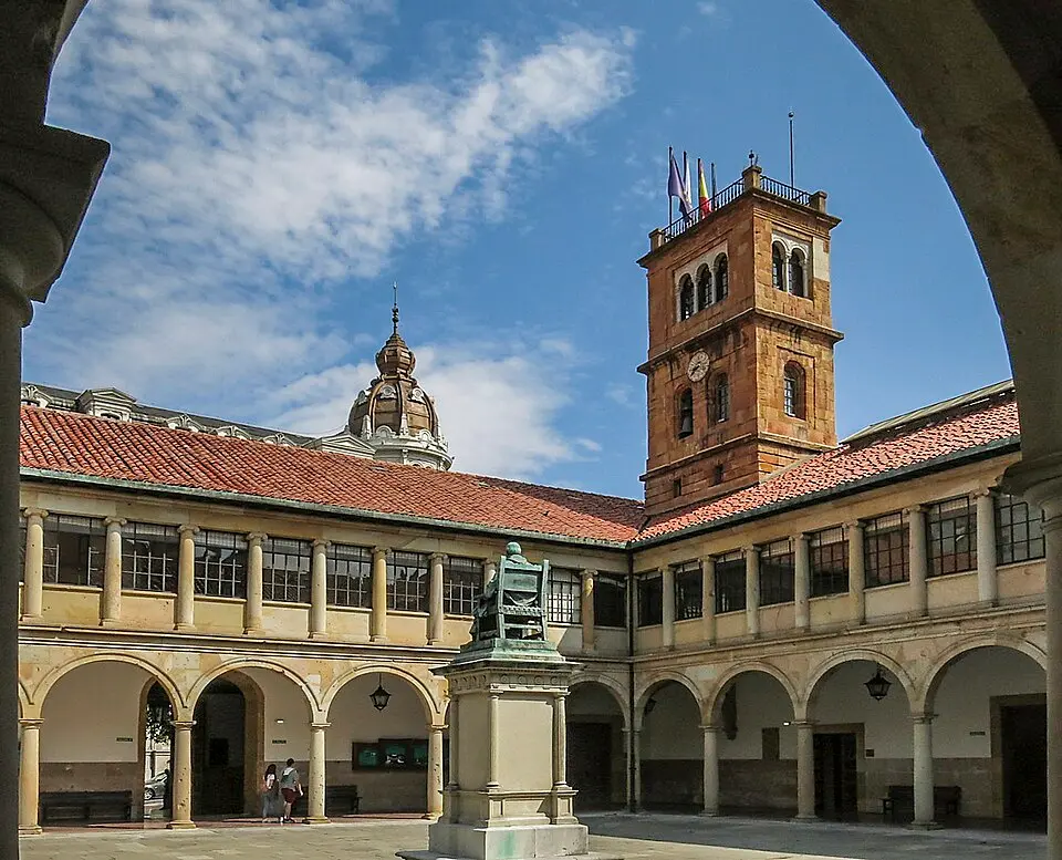 Bild: Vicenç Salvador Torres Guerola · CC BY-SA 3.0 Universität Oviedo