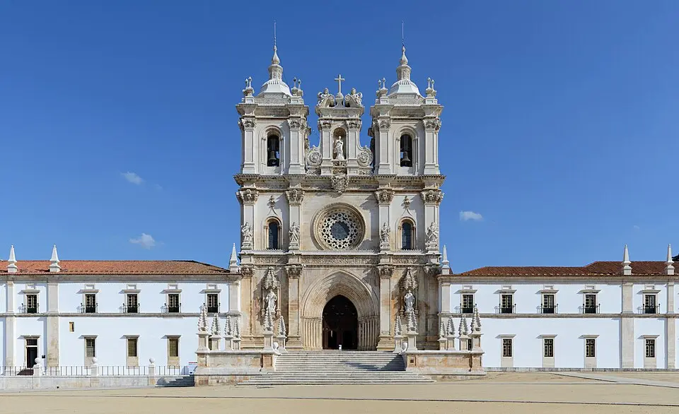 Slika: Alvesgaspar · CC BY-SA 4.0 samostan Alcobaça