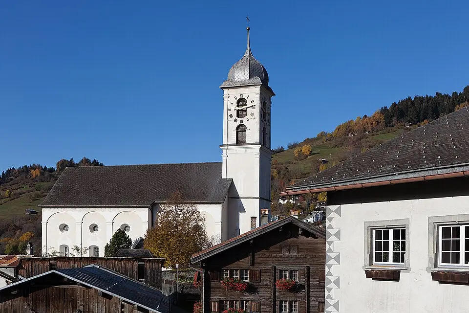 Katholische Kirche St. Otmar und Gallus mit Beinhaus