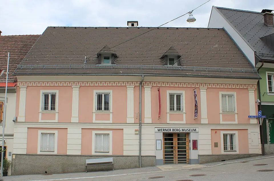 Bild: Neithan90 · Public domain Werner-Berg-Museum