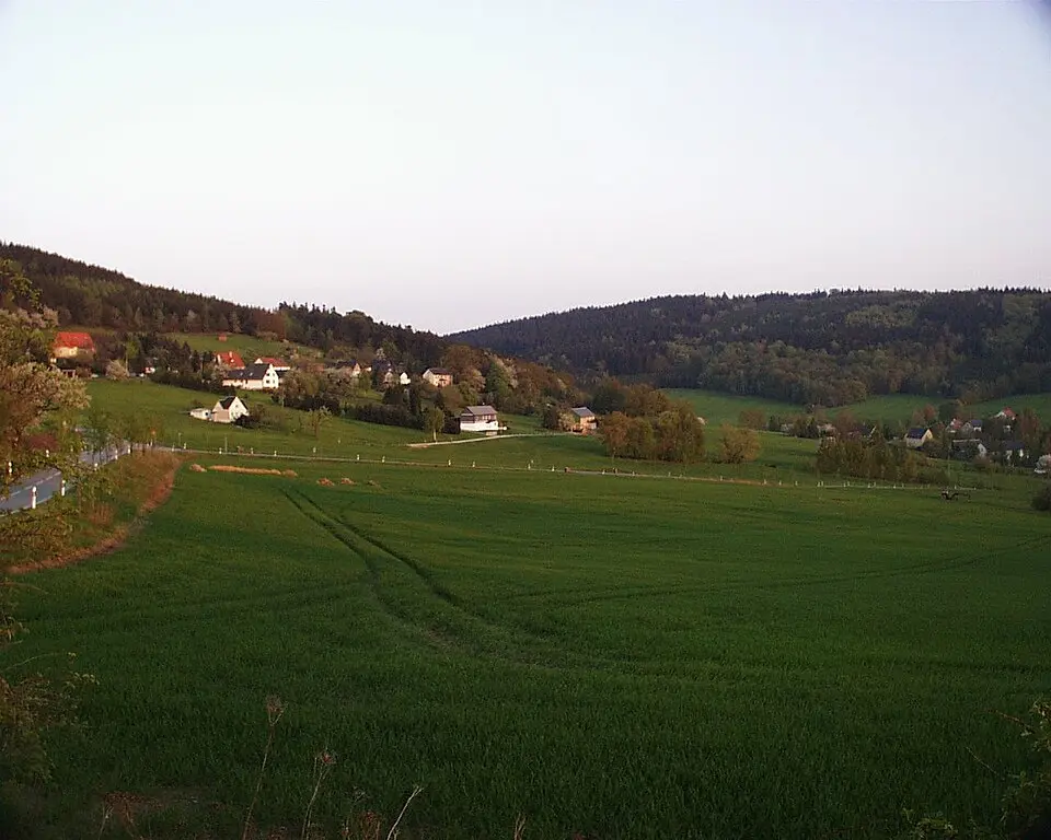 Bild: Jh-adf · CC BY-SA 3.0 DE Arnsdorf