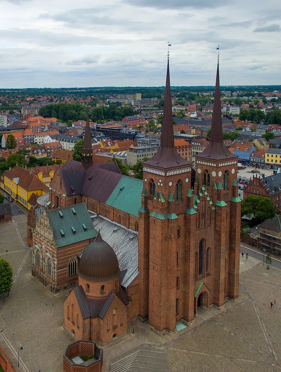 Kostely a kláštery