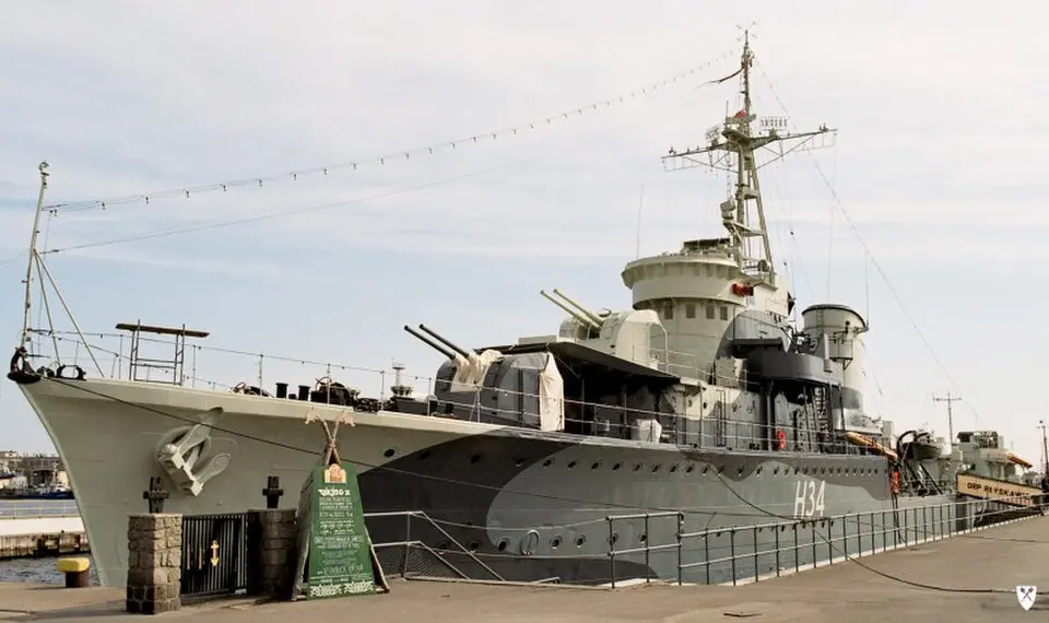 Bild: Topory · CC BY-SA 3.0 ORP Błyskawica
