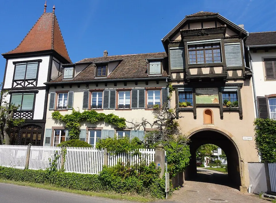 Benediktinerkloster, dann Kollegiastift St. Leonhard, Obernai