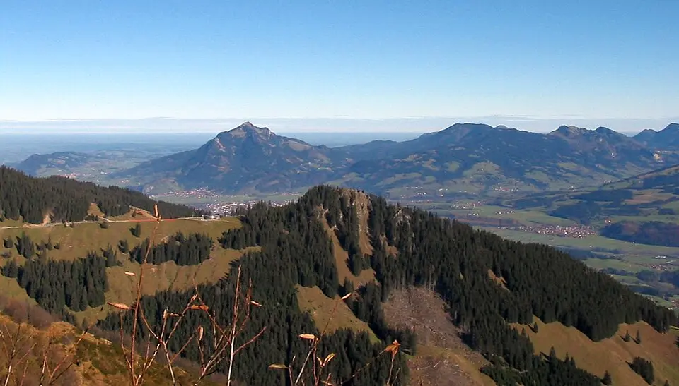Bild: Jensibua · CC0 Bolsterlanger Horn