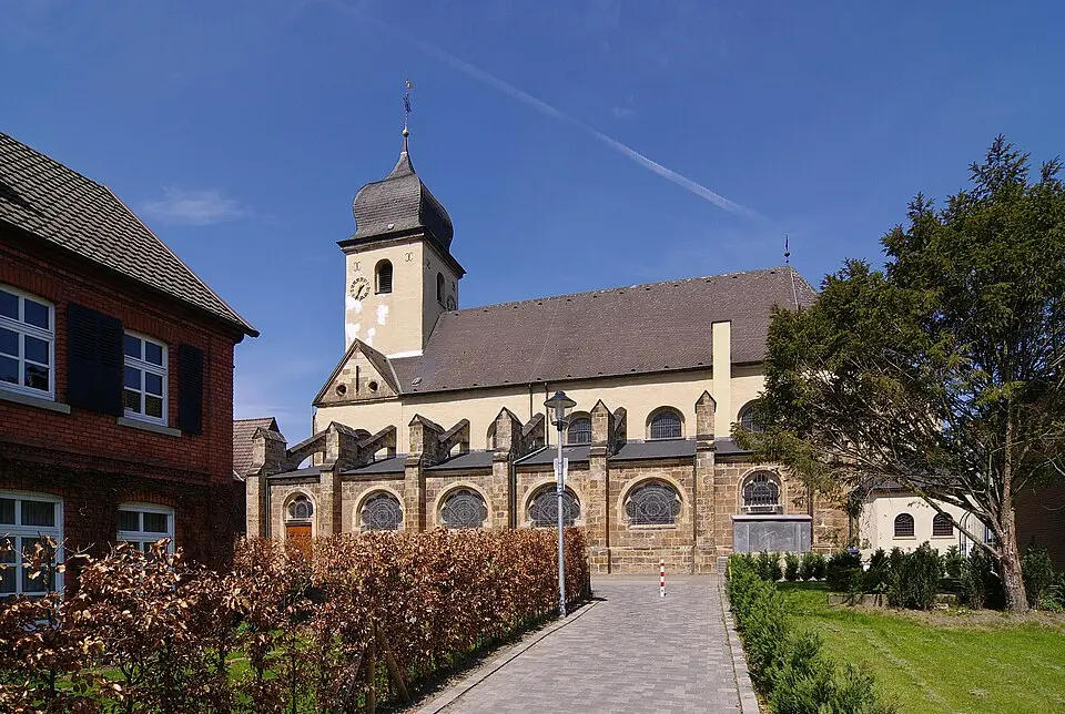 Obrázek: smial (talk) · FAL St. Stephanus (Bork)