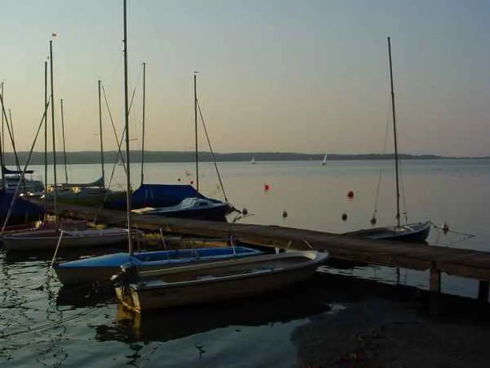 Bild: Reinhard Kraasch · CC BY-SA 3.0 Großer Plöner See