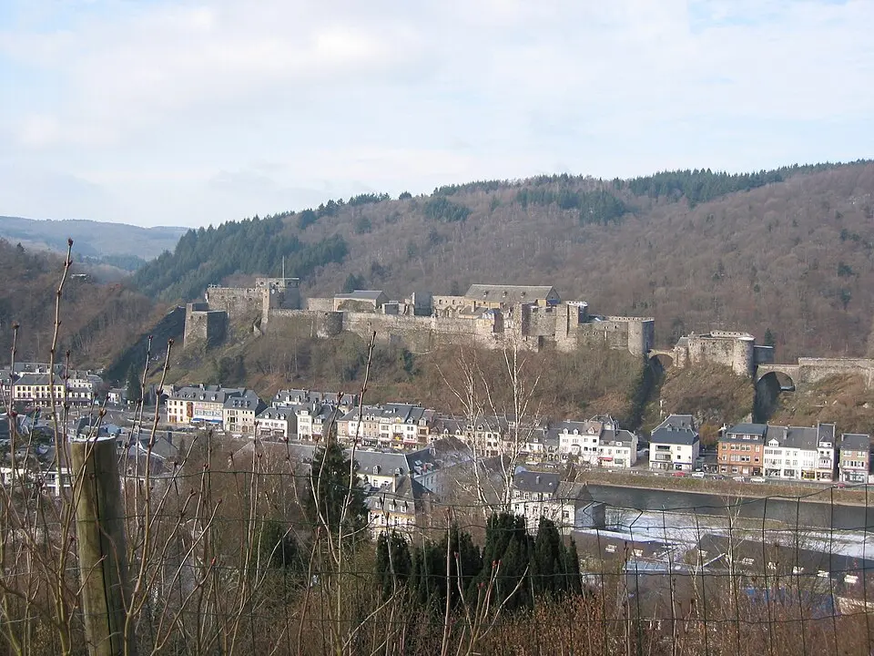 Bild: ErikH at Dutch Wikipedia · CC BY-SA 3.0 Burg Bouillon