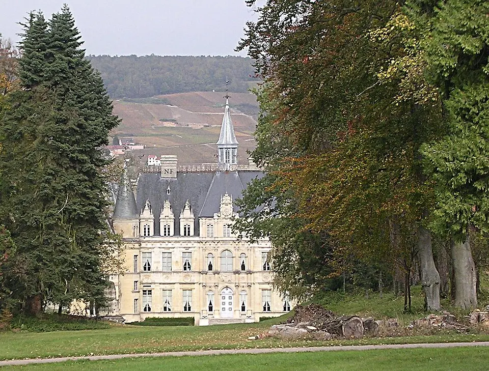 Bild: User:Denys · CC BY-SA 2.5 château de Boursault