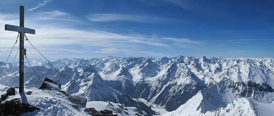 Image: Bbb · CC BY-SA 3.0 Breiter Griesskogel