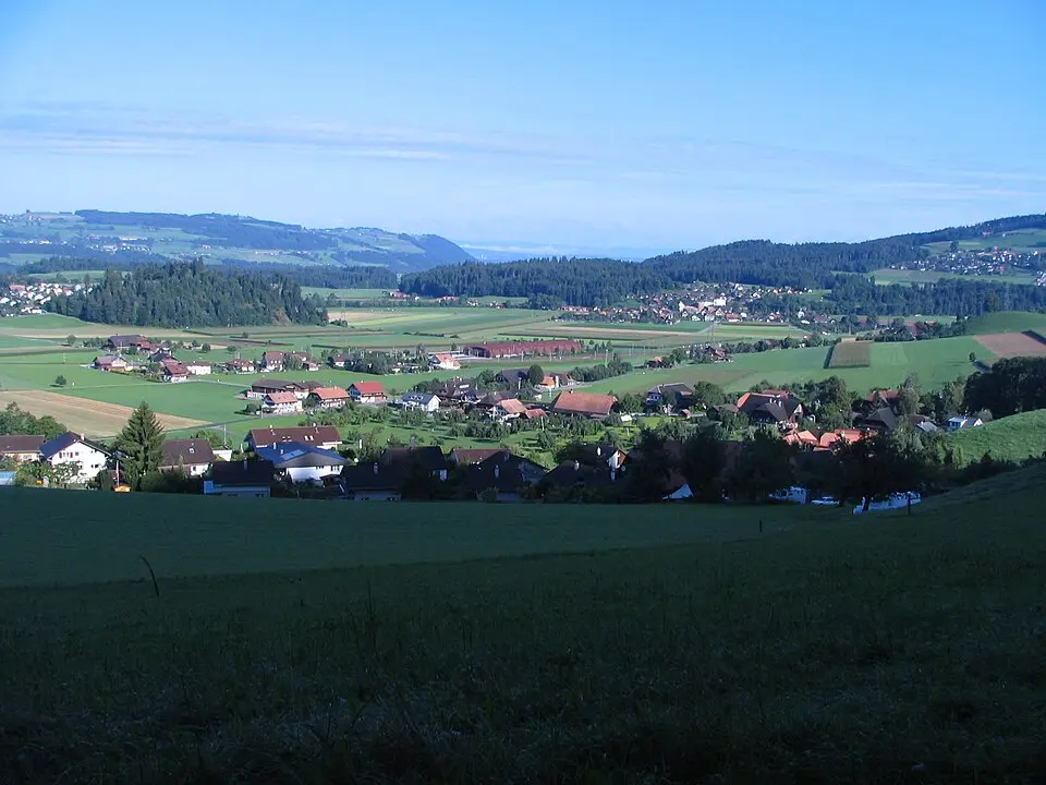 Bild: Hadi · CC BY-SA 3.0 Brenzikofen