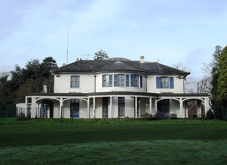 Broadfield