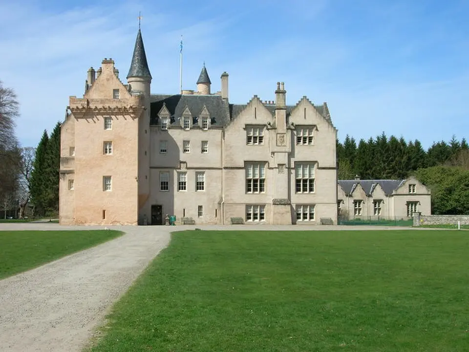 Bild: JThomas · CC BY-SA 2.0 Brodie Castle
