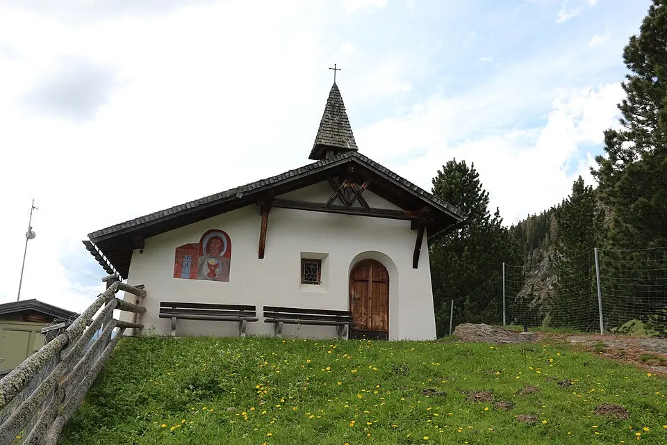 Bild: Braveheart · CC BY-SA 4.0 Bruder-Klaus-Kapelle in Marail