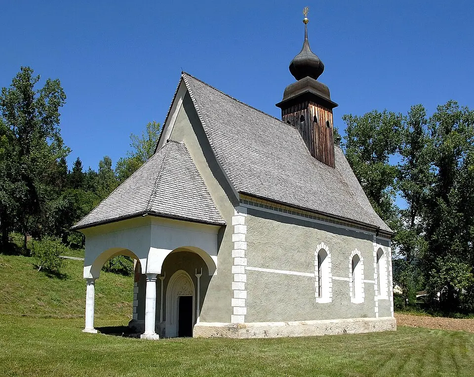 Bild: Johann Jaritz · CC BY-SA 3.0 AT Kath. Filialkirche hll. Petrus und Paulus