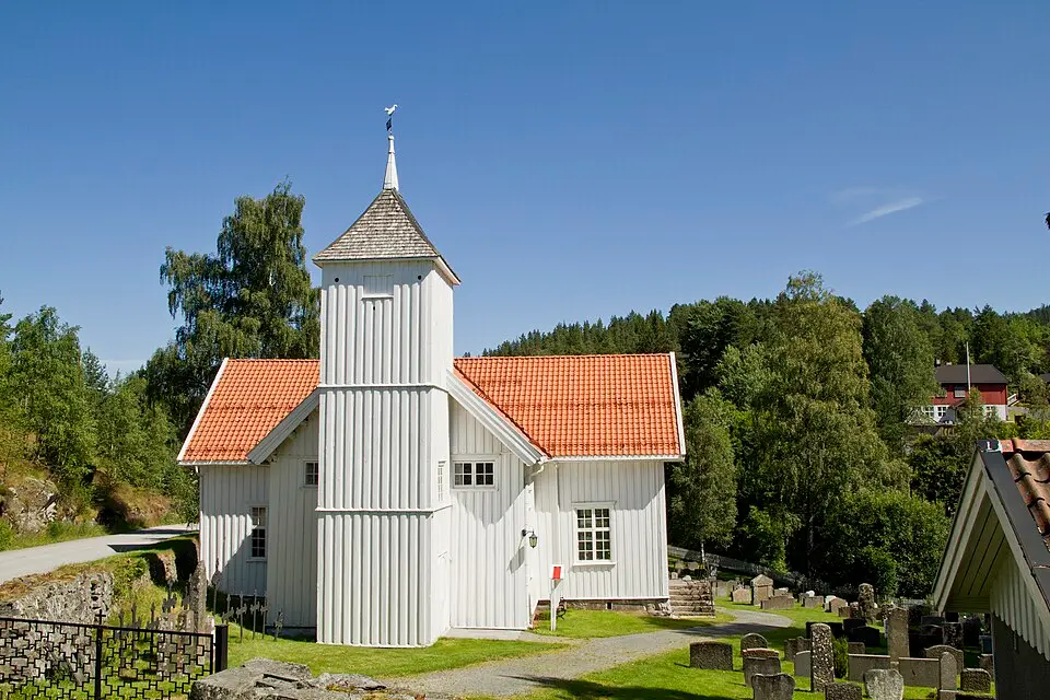 Bild: trolvag · CC BY-SA 3.0 Kirche von Brunkeberg