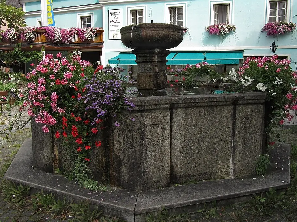 Brunnen