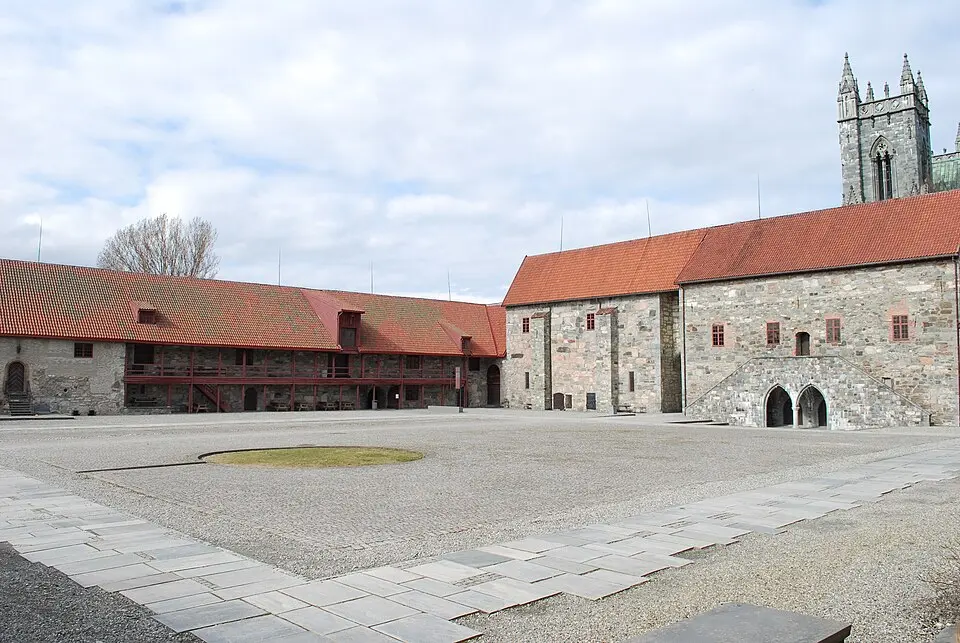 Bild: Cato Edvardsen · CC BY-SA 3.0 Schlösser