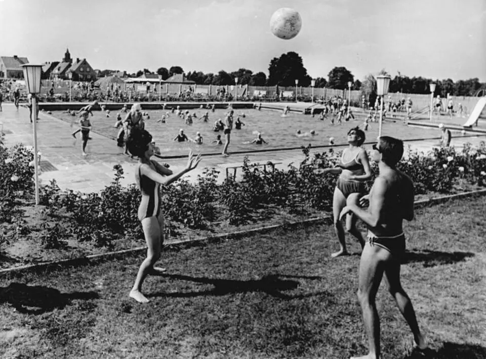 Immagine: Schulze · CC BY-SA 3.0 DE Lindenbad