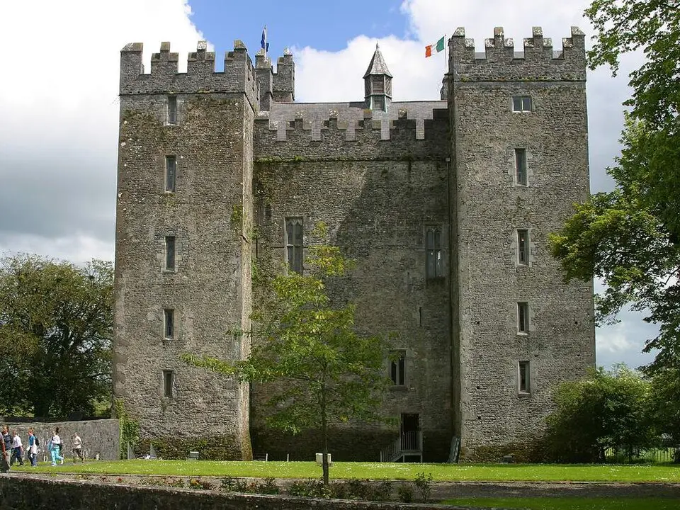 Bild: Jon Sullivan · Public domain Bunratty Castle