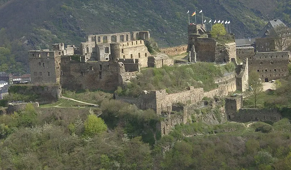 Hochgeladen von: Sir Gawain · CC BY-SA 3.0 Burg Rheinfels