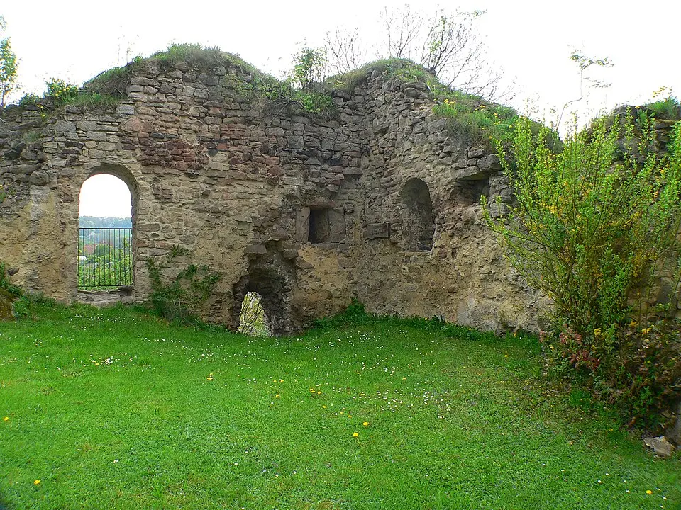 Burg Ropperhausen