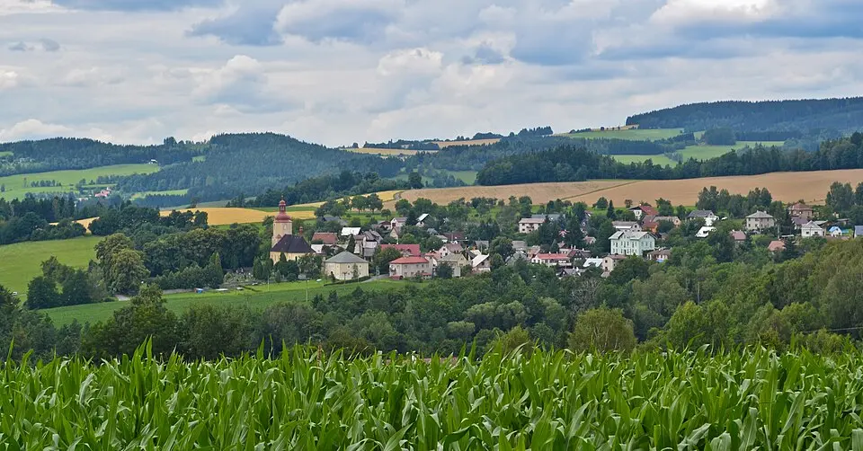 Bzí