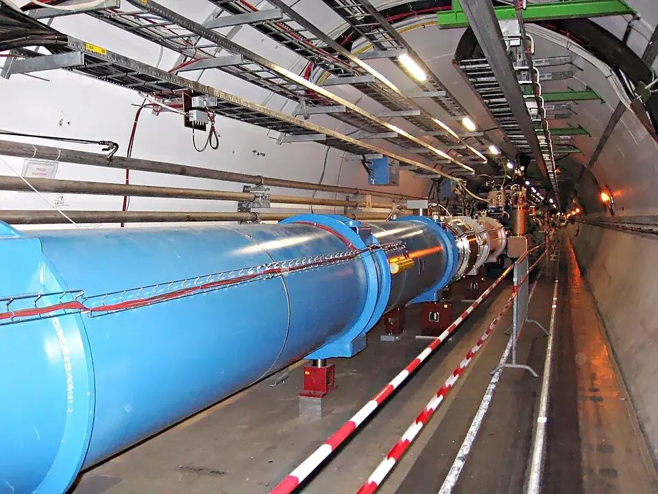 Bild: Julian Herzog (Website) · CC BY-SA 3.0 Large Hadron Collider