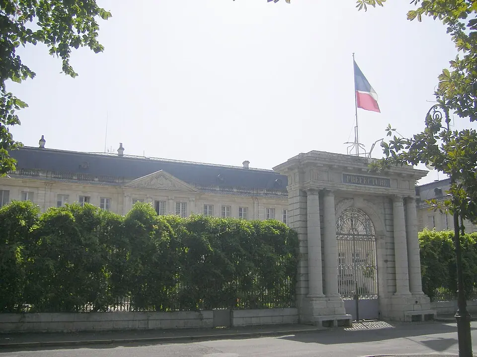 palais épiscopal d'Agen