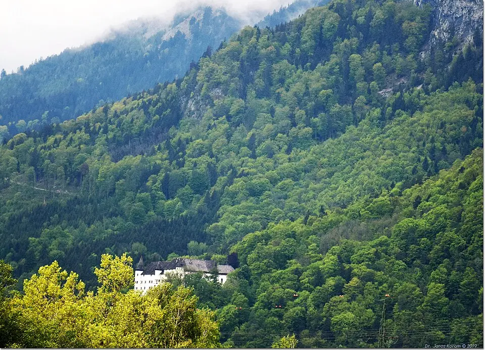 Umgebung Schloss Tratzberg