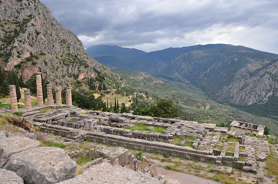 Ναός του Απόλλωνα στους Δελφούς