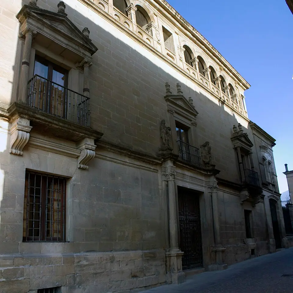 Obrázek: Daniel Villafruela. · CC BY-SA 3.0 Palacio Vela de los Cobos
