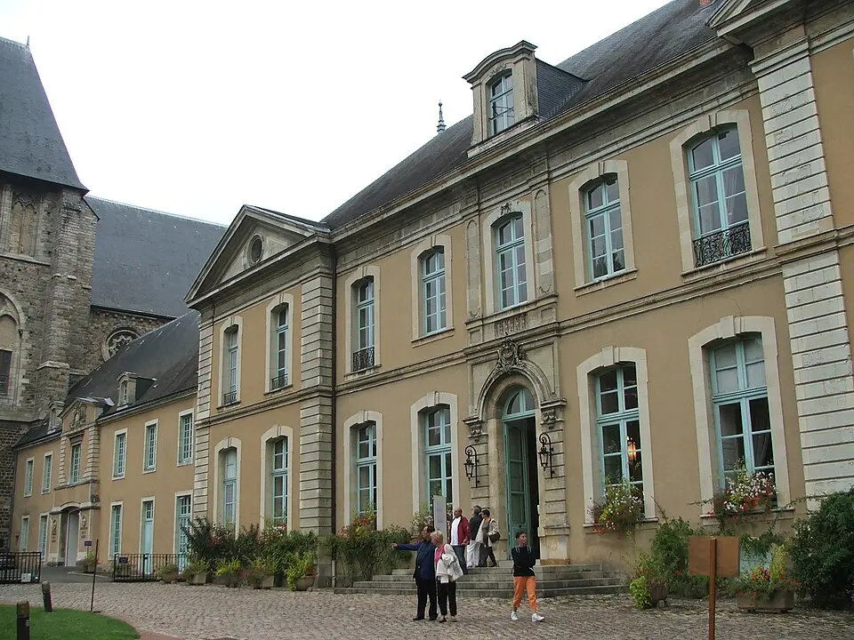 St.-Pierre de la Couture zu Le Mans