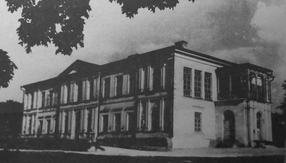 Palace in Lučaj