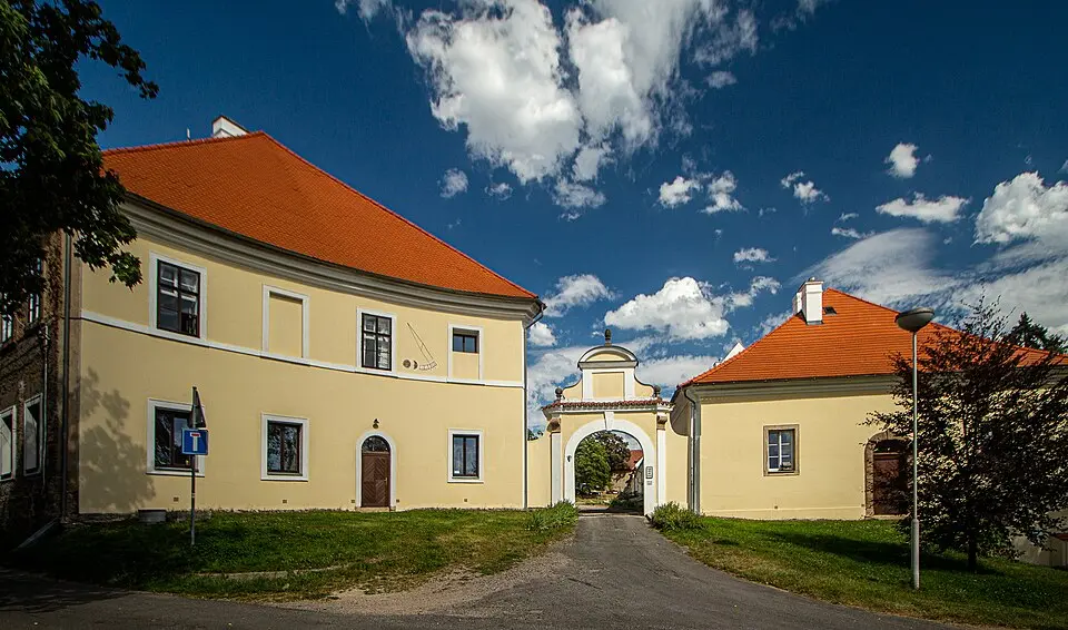 Nový zámek Škvorec