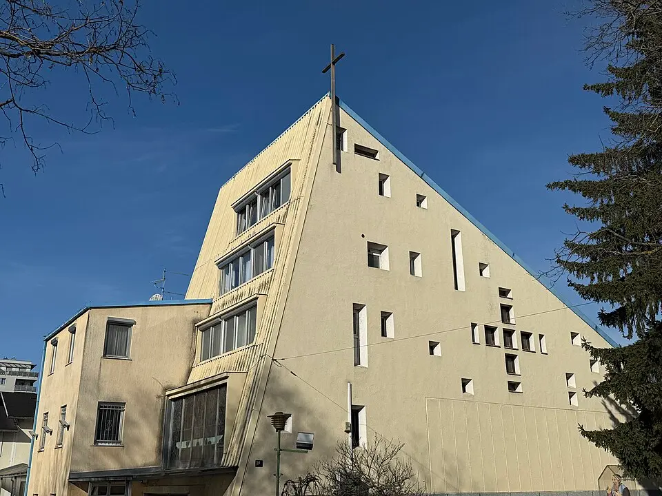 Župna crkva Presvetog Trojstva u Prečkom